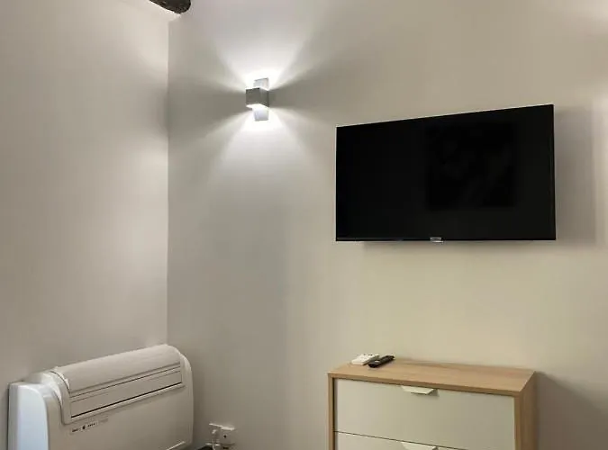 Apartman Renovated In The Heart Of The Old Town